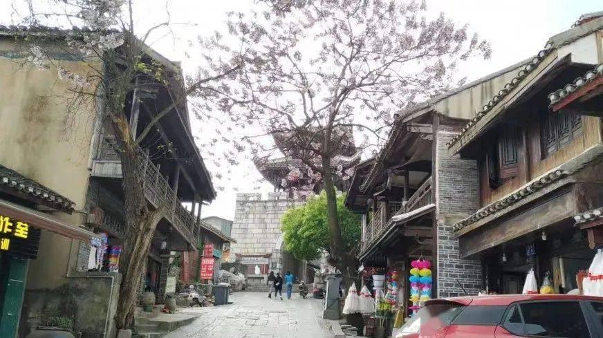 清朝时期，六部里的郎中是个多大的官？